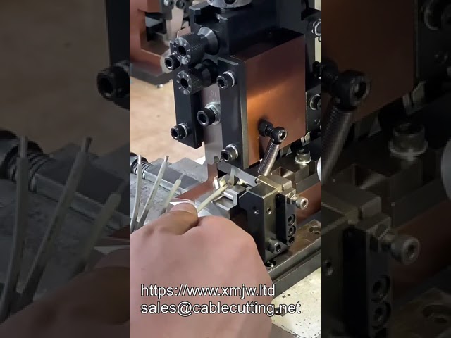 旗形端子压接工具 | 高效电线端子压接与电气连接器组装