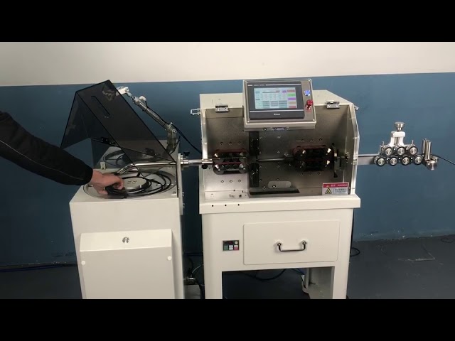 全自动多芯护套线裁线剥线机 WPM-680-1 带自动收线功能