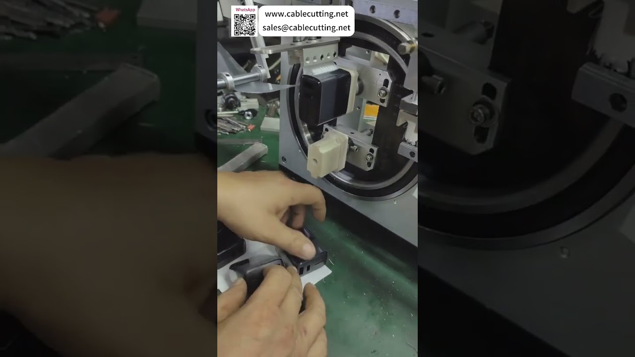 Four Sided Bubble Free Film Wrapping Tape Machine For High Standard Product Shell Insulation - Shorts