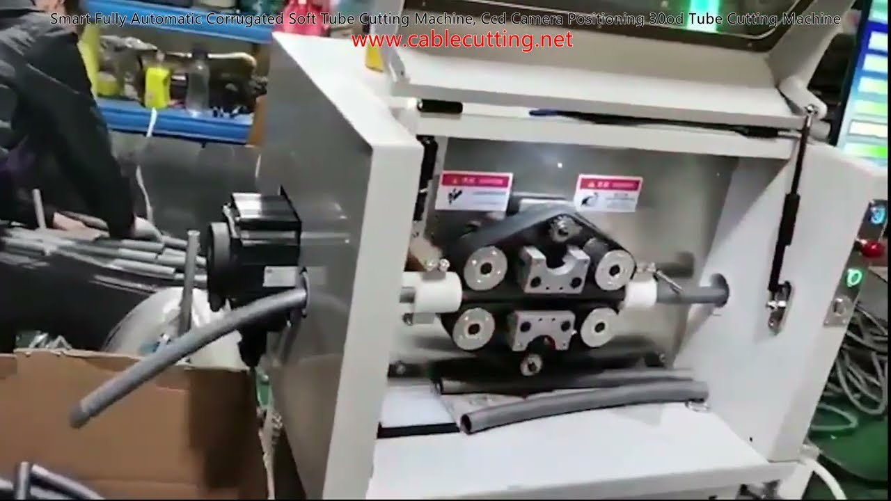 Smart Fully Automatic Corrugated Soft Tube Cutting Machine, Ccd Camera Positioning 30od Tube Cutting
